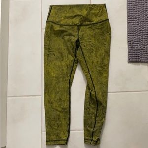 Lululemon wunder under 7/8 leggings